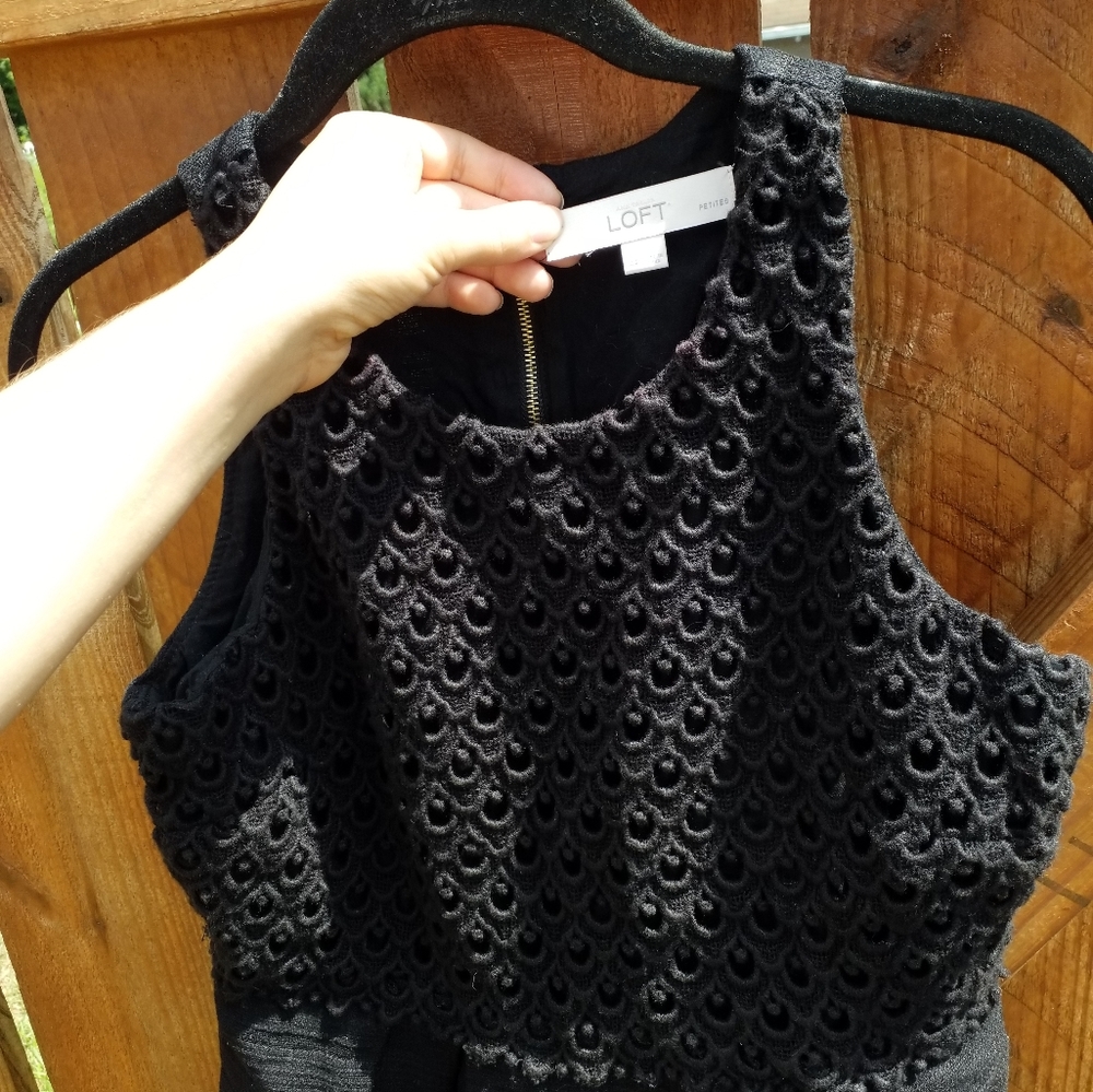 Loft little black dress - Picture 3 of 5